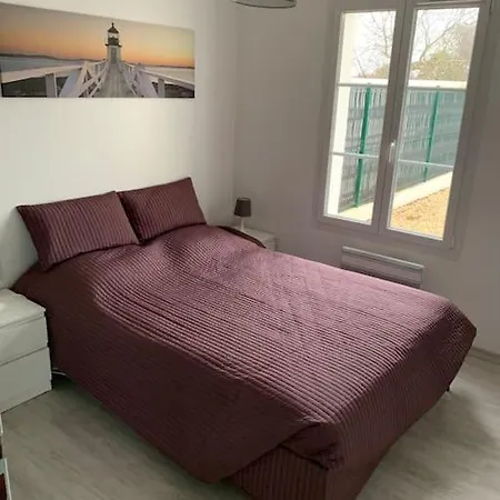 Holiday home St Denis 200m Les Huttes *